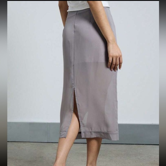 SOLD OUT - Picture 5 of 5